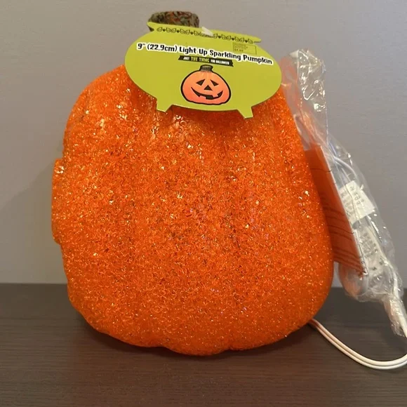 Light Up Sparkling Pumpkin Decoration 9” NWT - Picture 5 of 12